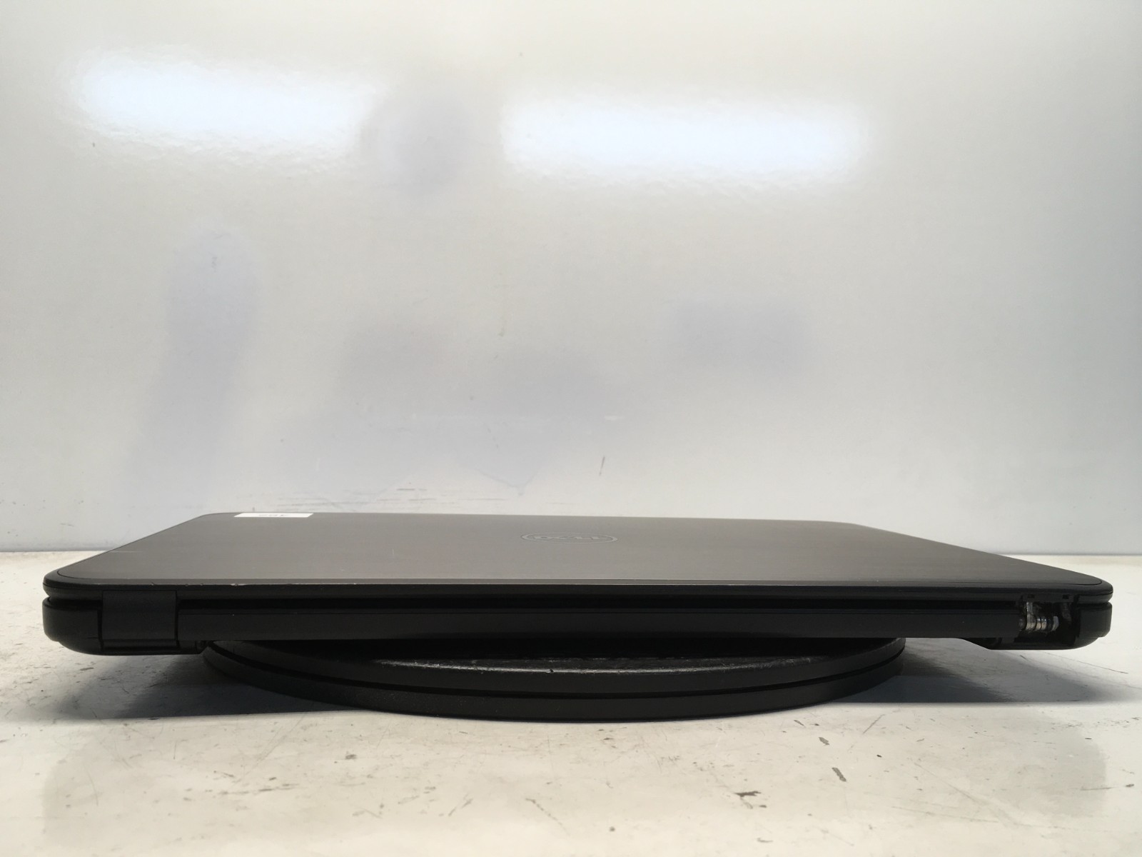 Dell Latitude 3540 Intel i3-4010U 1.7GHz 4 GB NO HDD