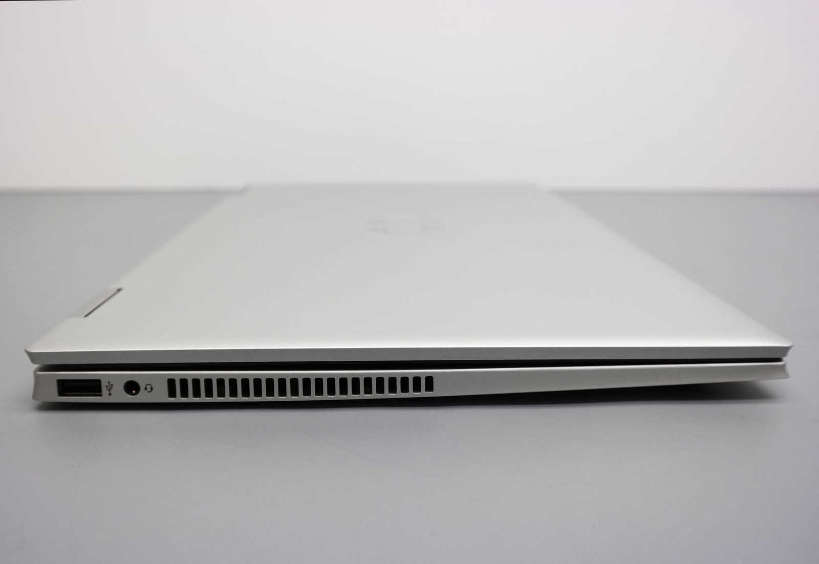 HP Pavilion X360 14-dw1095cl 14″ Core i5-1135G7 16GB 512GB SSD