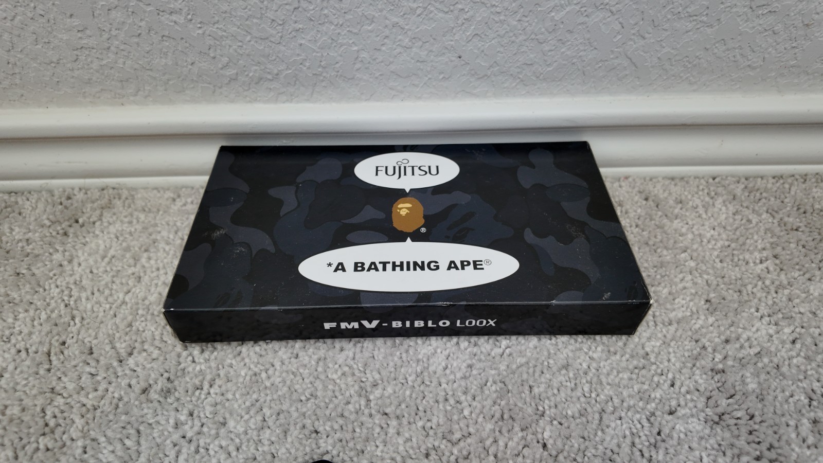 Fujitsu FMV-BIBLO LOOX Mini Laptop – A Bathing Ape Limited Edition (USED)