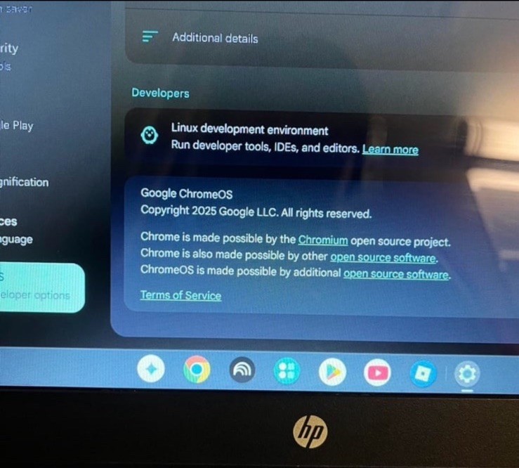 Google HP Chromebook OS Touchscreen Comes with Accessories and Charger