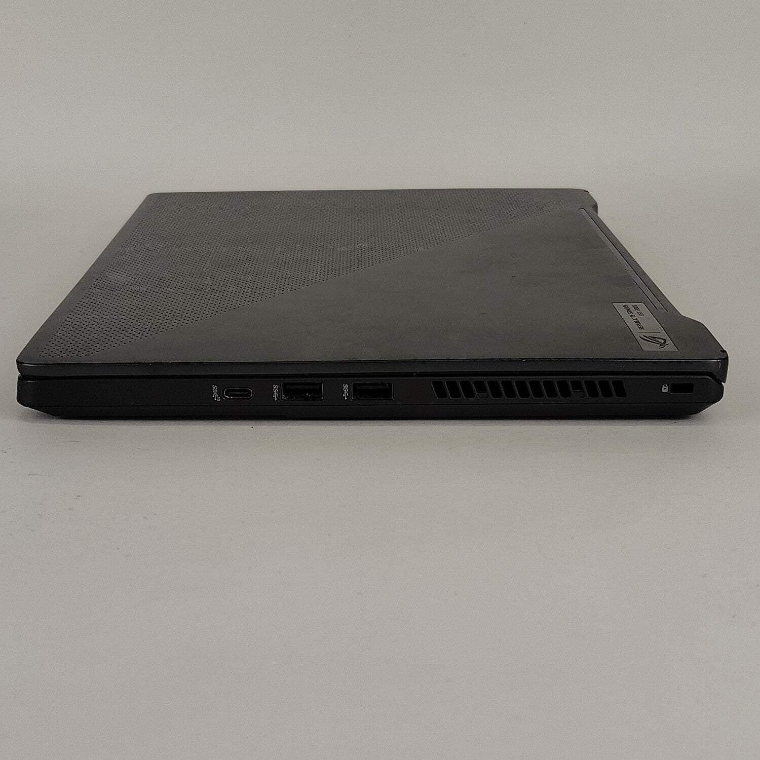 Asus ROG Zephyrus G14 GA401Q Ryzen 7 5800HS 8GB RAM 512GB SSD GeForce GTX 1650