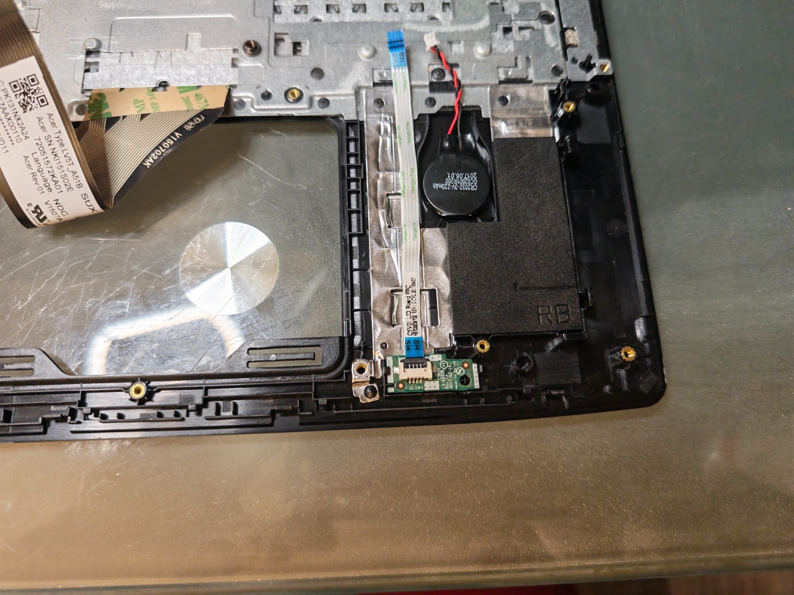 ACER A515-51 A515-41 A615-51 TOP BODY PALMREST AM20X000100 #