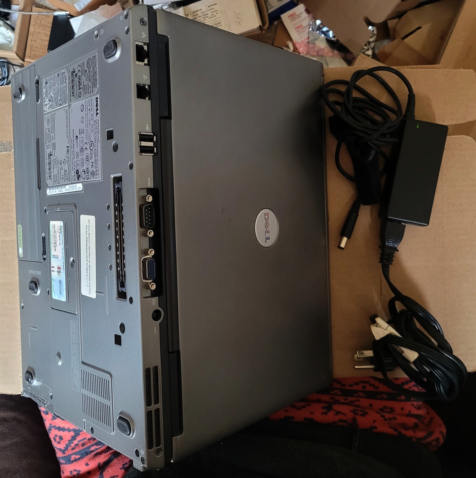 Dell Latitude D630 Intel Core 2 Duo 2.0 GHz 2GB Ram Power Supply NO HDD -BAD GPU