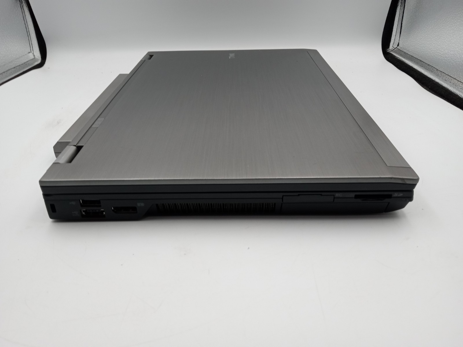 Dell Latitude E6510 15″ Laptop Intel i7-640M 4GB RAM 500GB HDD Win 7 – READ -RR