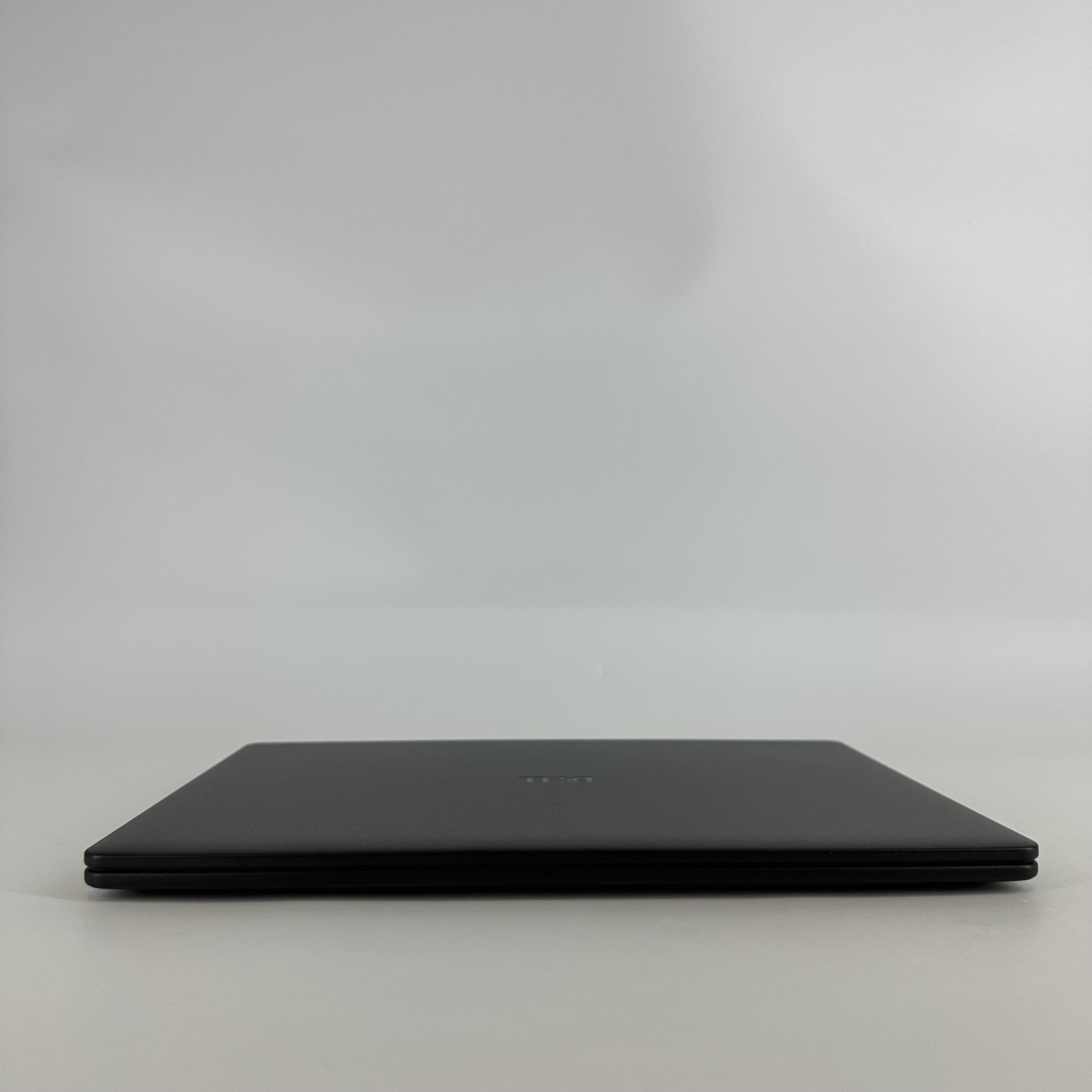 Dell 16 DC16250 FHD+ TOUCH 4.8 GHz Core 7 150U 16GB RAM 1TB SSD Excellent
