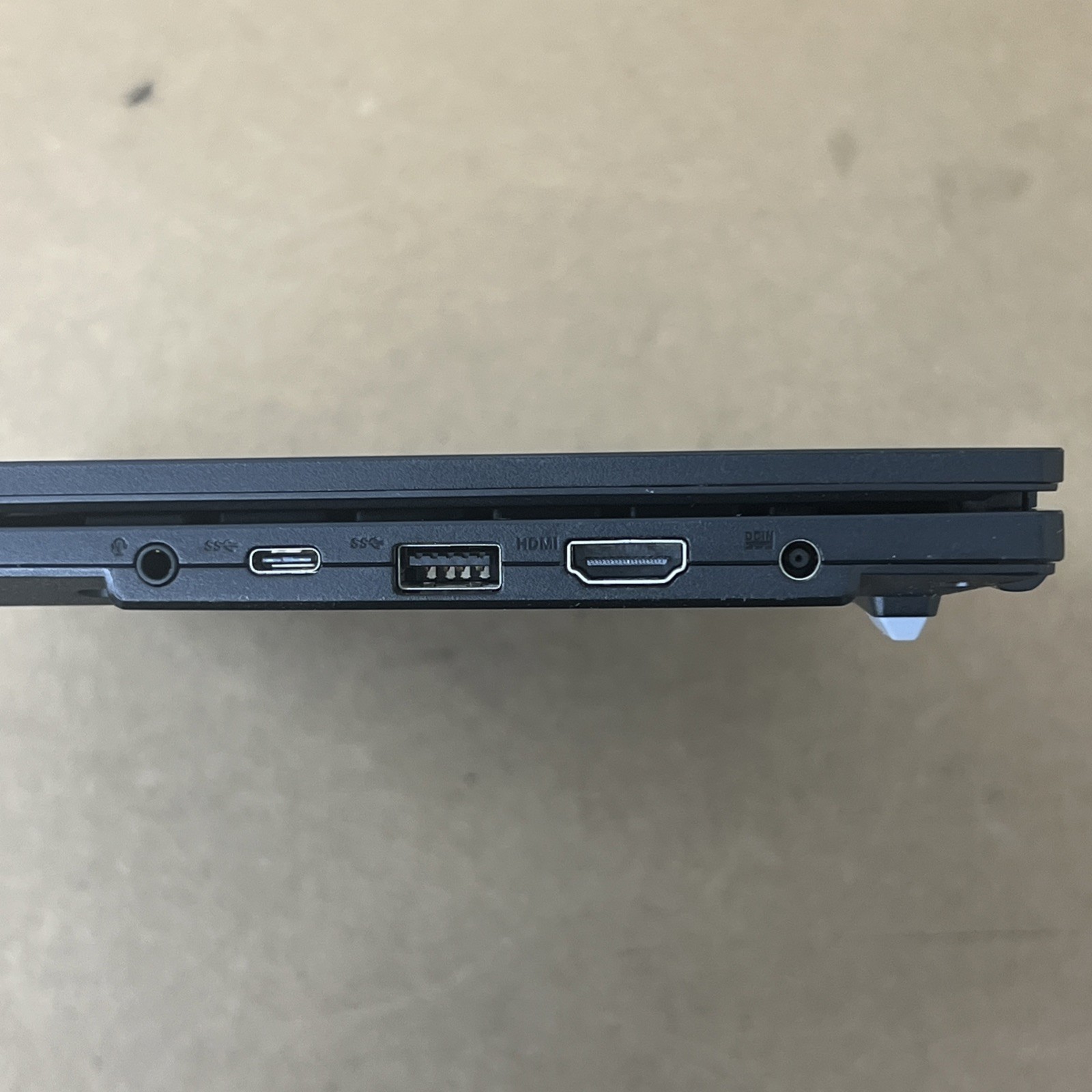 ASUS VivoBook Go E1504FA AMD Ryzen 5 7520U 16GB Ram 512GB SSD – Great