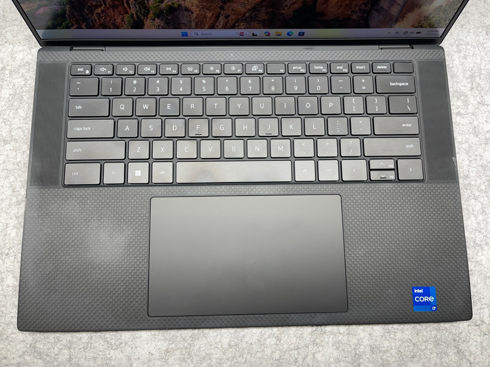 Dell Precision 5570 15.6″ FHD+ Core 6+8 i7-12700H 16G RTX A1000 512GB W11 Pro