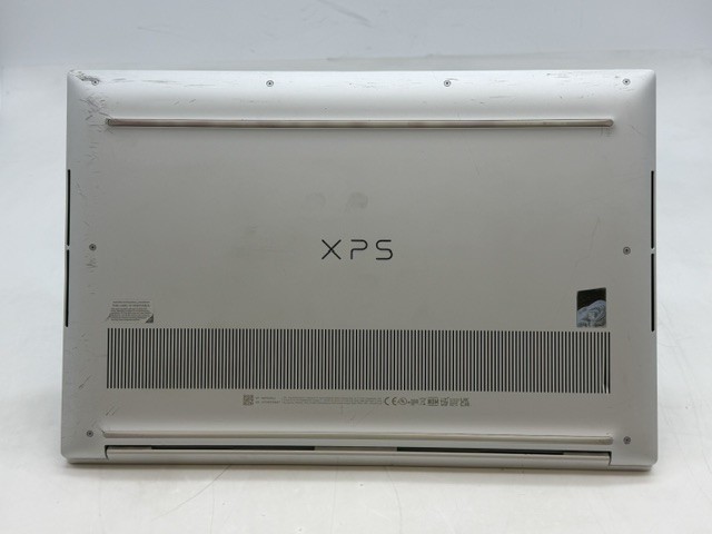 Dell XPS 15 9510 i7-11850H 1TB SSD 32GB DDR4 W11P NVIDIA GeForce RTX 3050 Ti