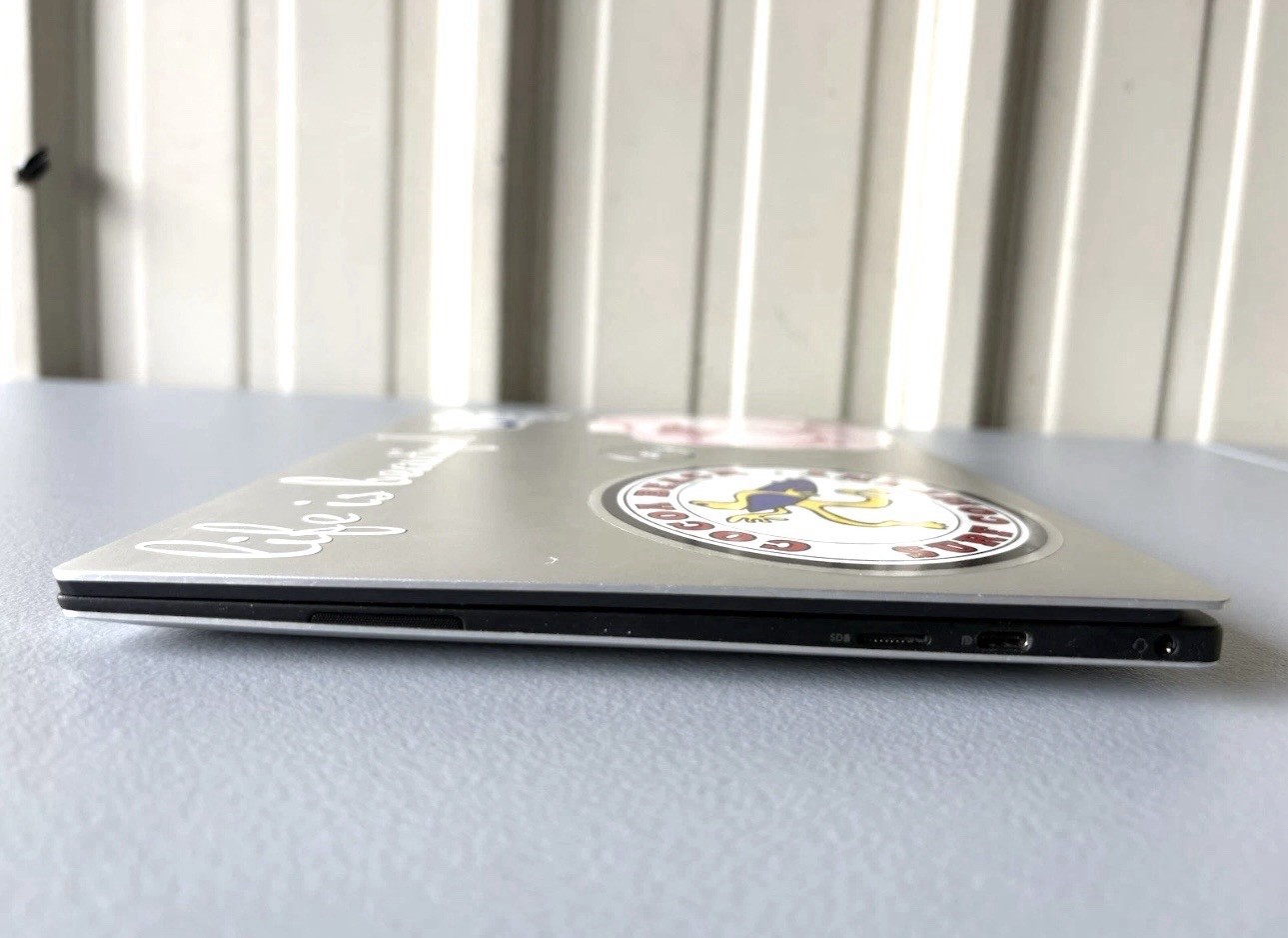 Dell XPS/ I7 8th Gen /16 Gb Ram/1 TB/touchscreen