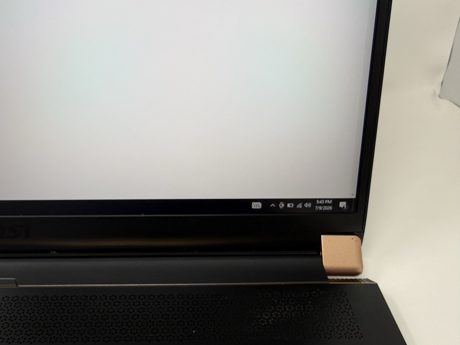 MSI GS75 Stealth 10SE-620 – 17.3″ FHD – i7-10875H –16GB RAM –RTX 2060 –512GB SSD