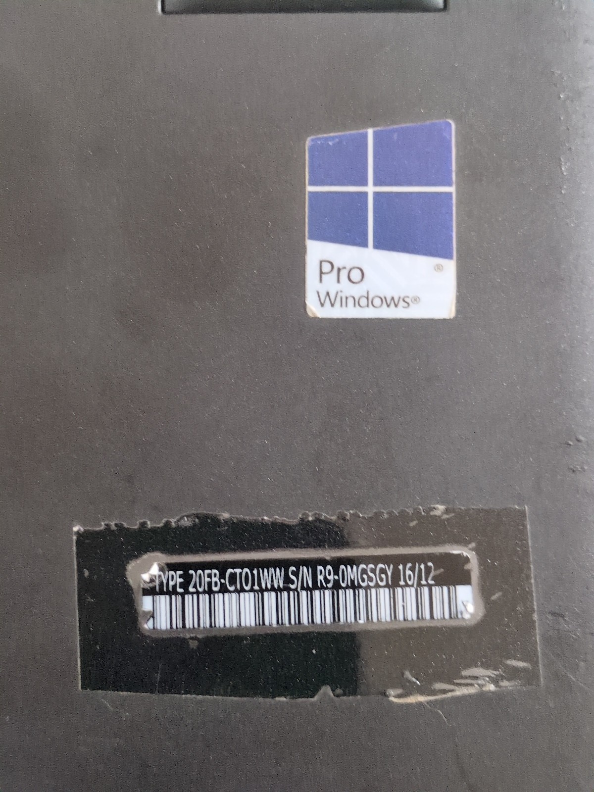 Lenovo ThinkPad X1 Carbon 4th Gen 14″ i7-6600U 16GB RAM 512GB NVMe SSD