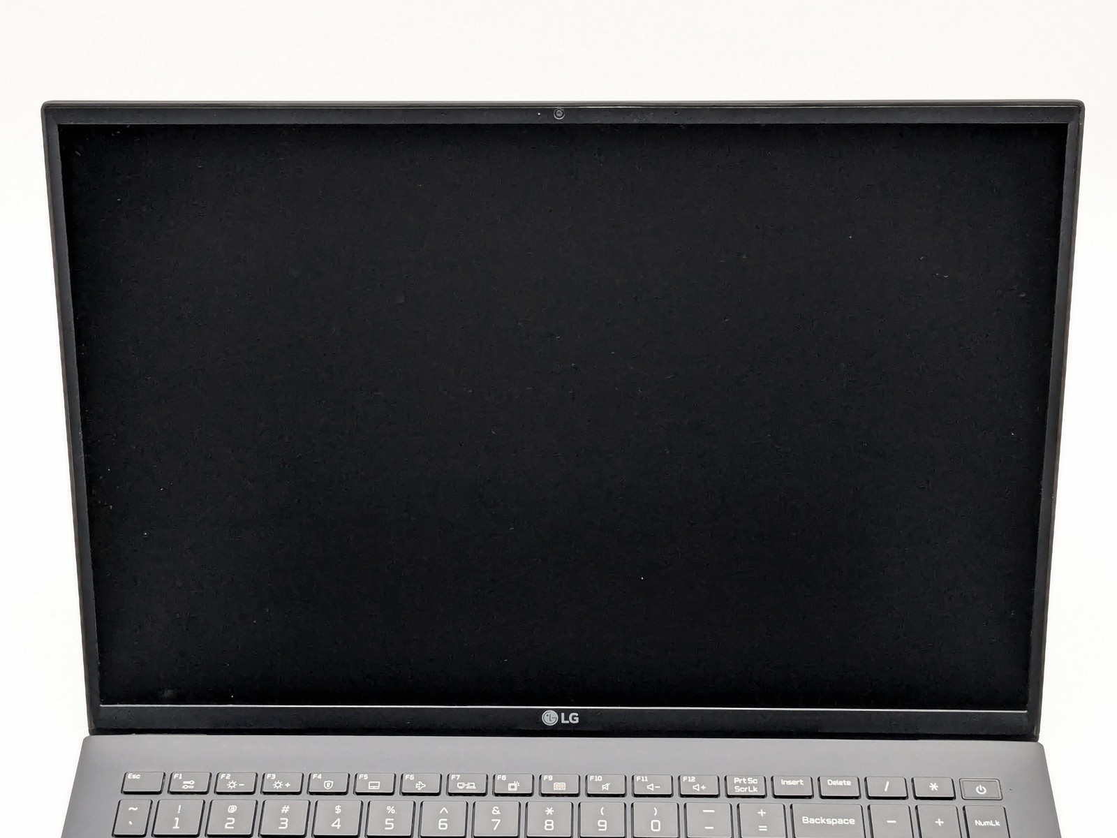 LG Gram 16 16Z90P 16in 2560×1600 i7-1165G7 16GB 1TB SSD Win11 Home