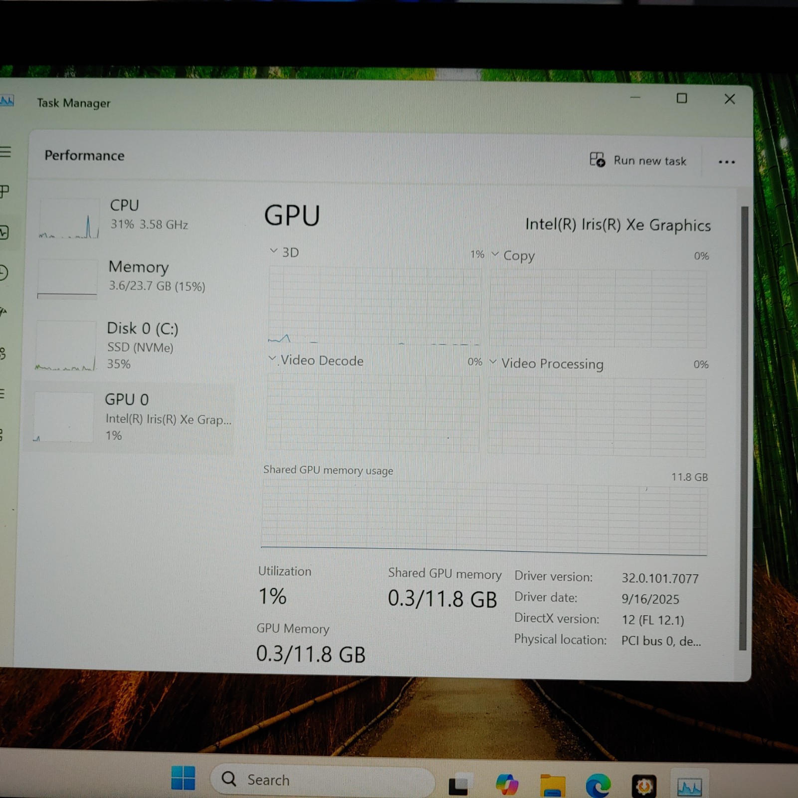 Dell Latitude 5440 FHD Touchscreen 13th Gen Intel Iris Xe 24GB RAM 256GB Win 11