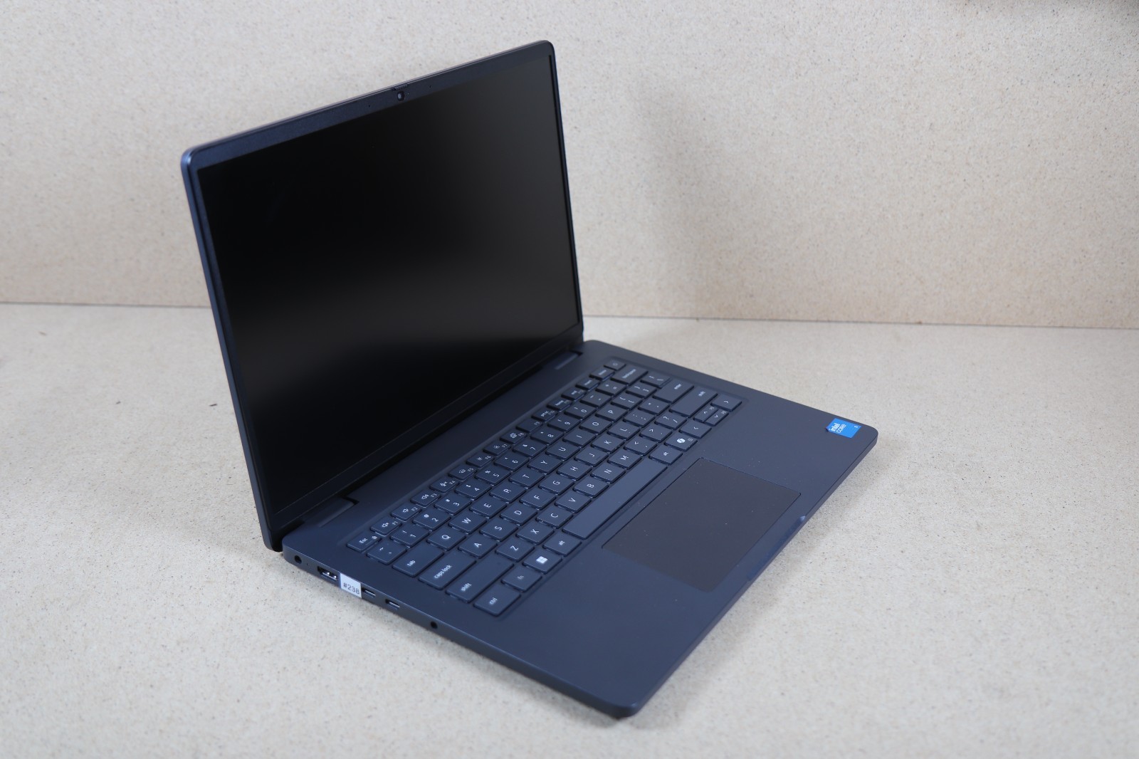 Dell Pro 14 PC14250 / Core Ultra 5-120U / 16GB / 256GB / (#238)