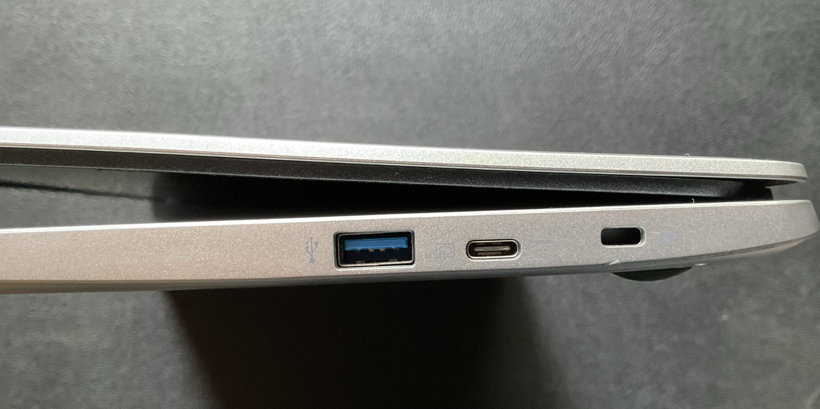 chromebook cb315-3h series in good condition comes without charger