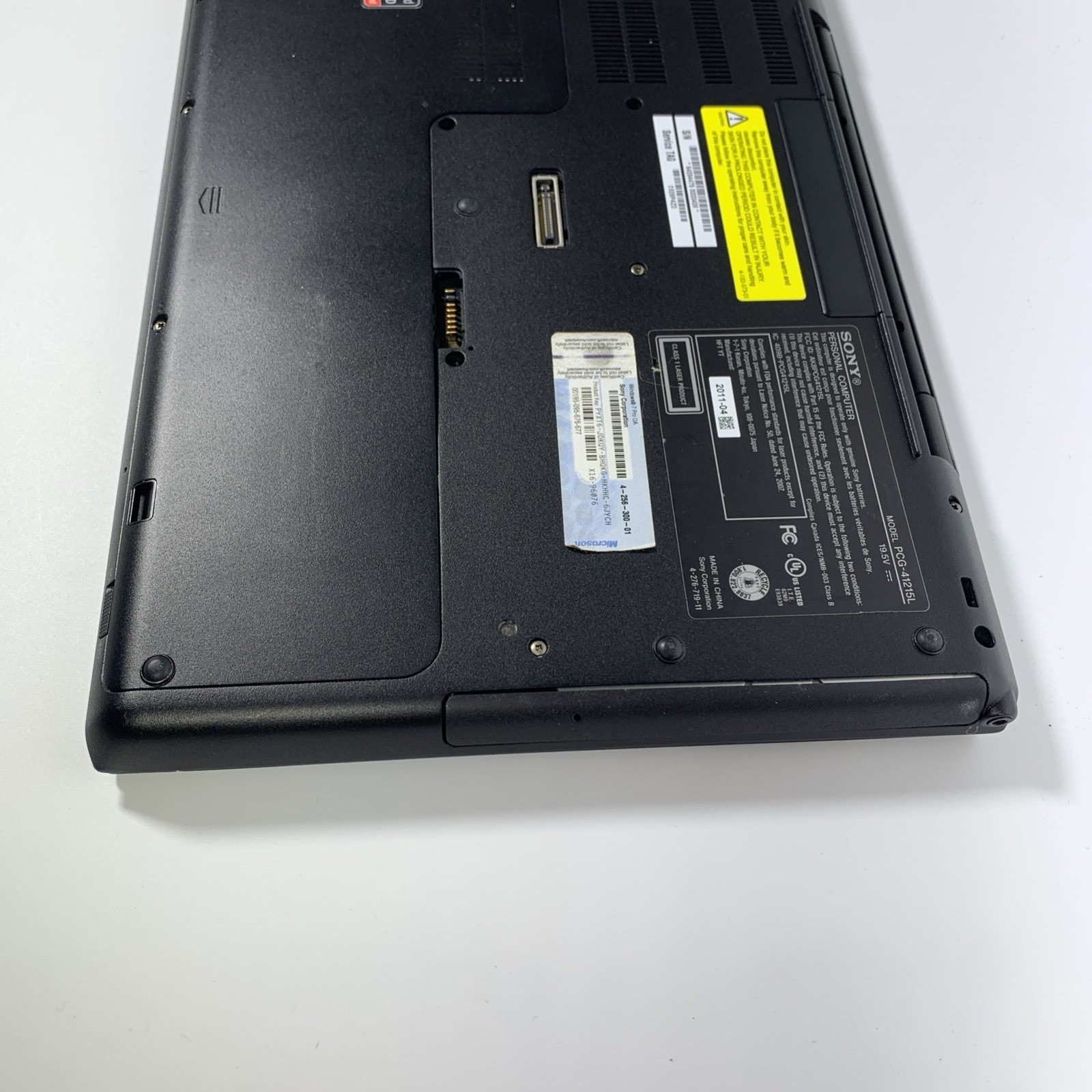 Sony VAIO PCG-41215L i7-2620M 8GB Radeon HD 6630M Windows 7 Tested