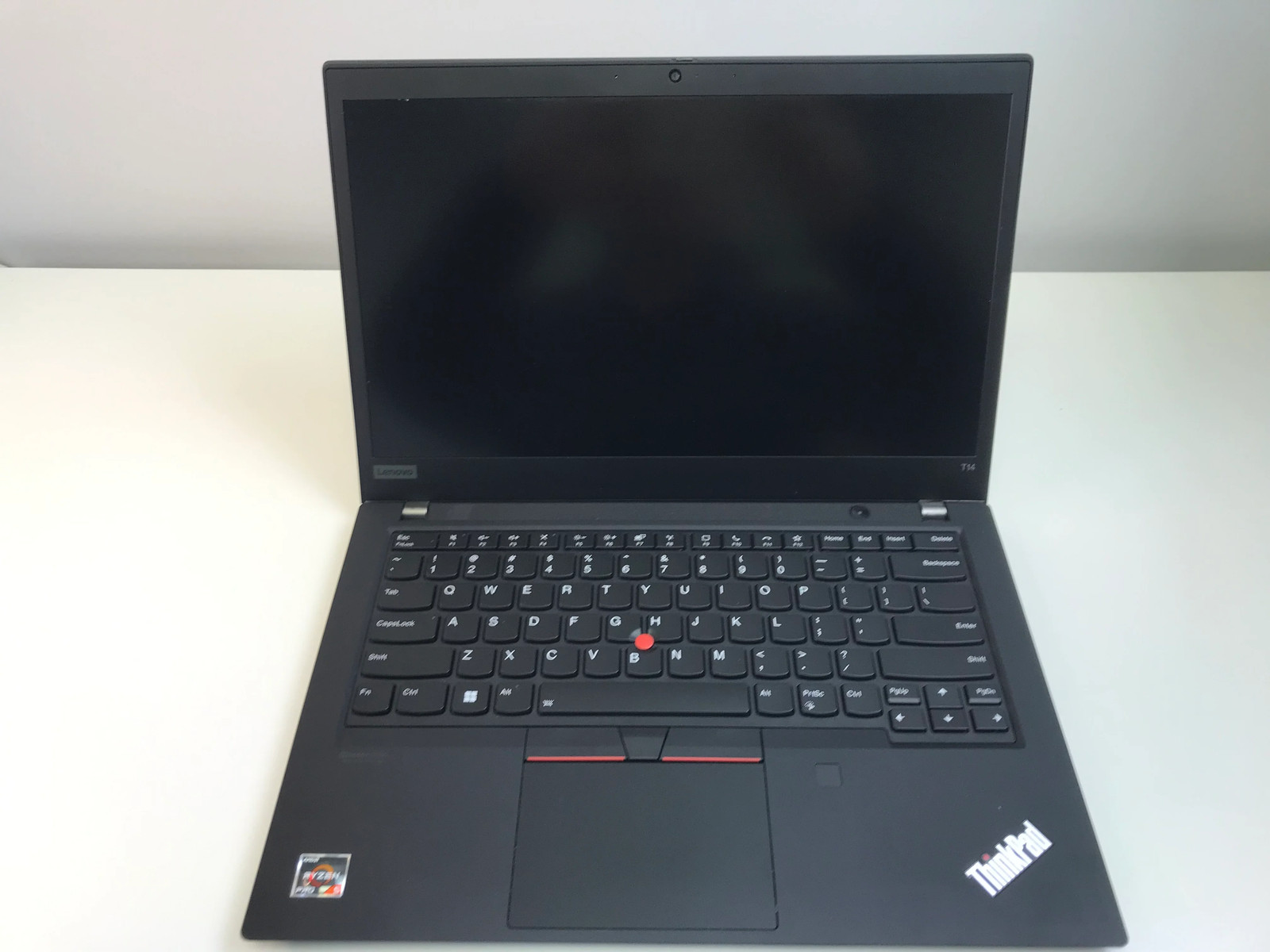 Lenovo ThinkPad P14s G2 21A0001MUS 14″ Workstation – R5 – 16GB RAM – 256GB SSD
