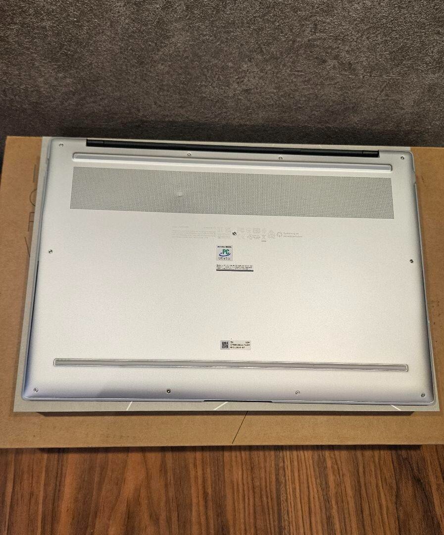 ASUS Zenbook S 16 UM5606WA Scandinavian White Windows 11 Home Notebook n147
