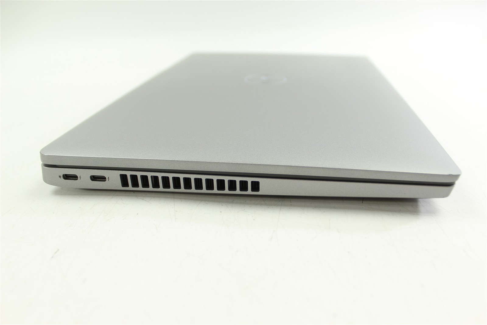 Dell Latitude 5430 14″ FHD i5-1235U 1.3GHz 8GB RAM NO SSD NO OS