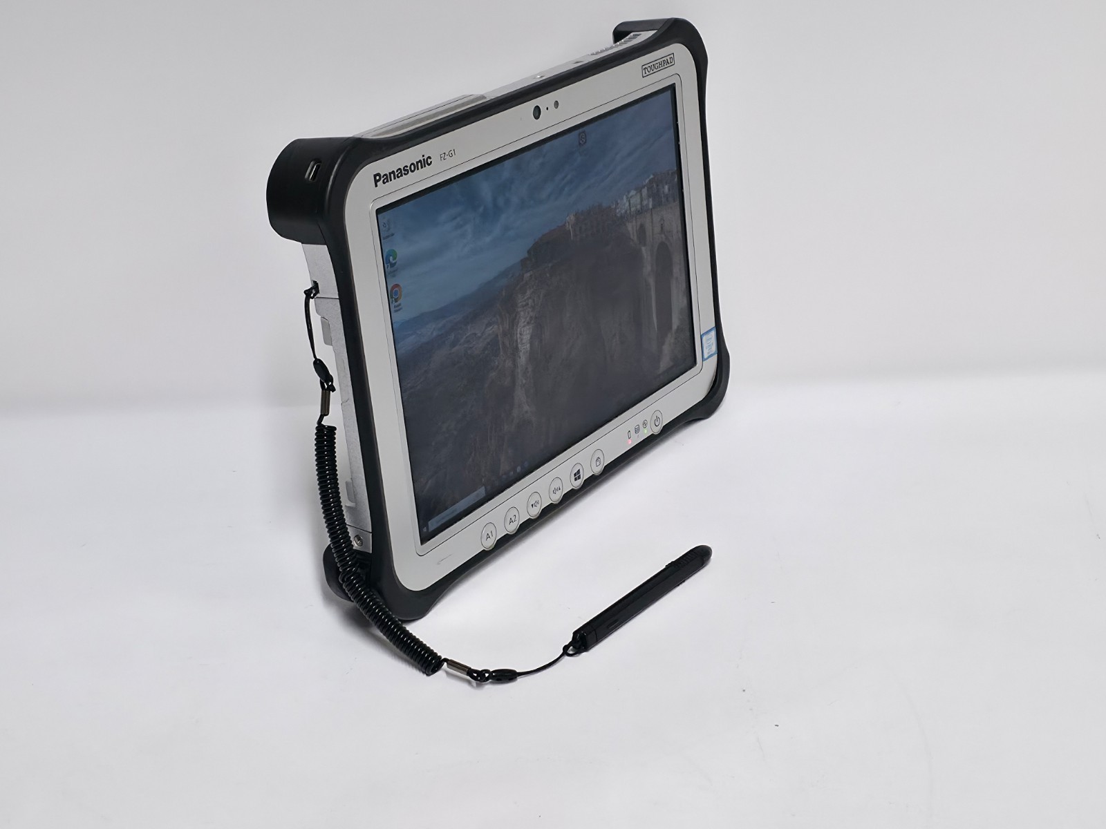 PANASONIC TOUGHPAD FZ-G1 MK5 | 10.1″ WUXGA i5-7300U 256GB SSD 8GB GPS HDMI LTE