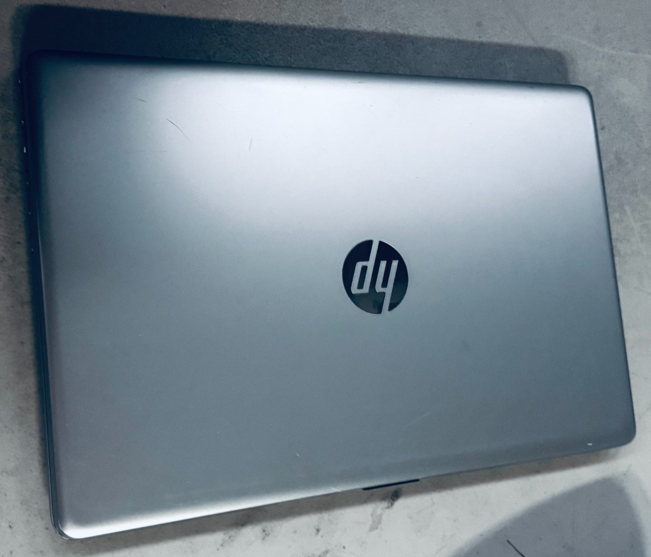 HP 17″ Laptop-Intel i7 7500U-8GB RAM-1TB HDD WIN 11-8GB RAM
