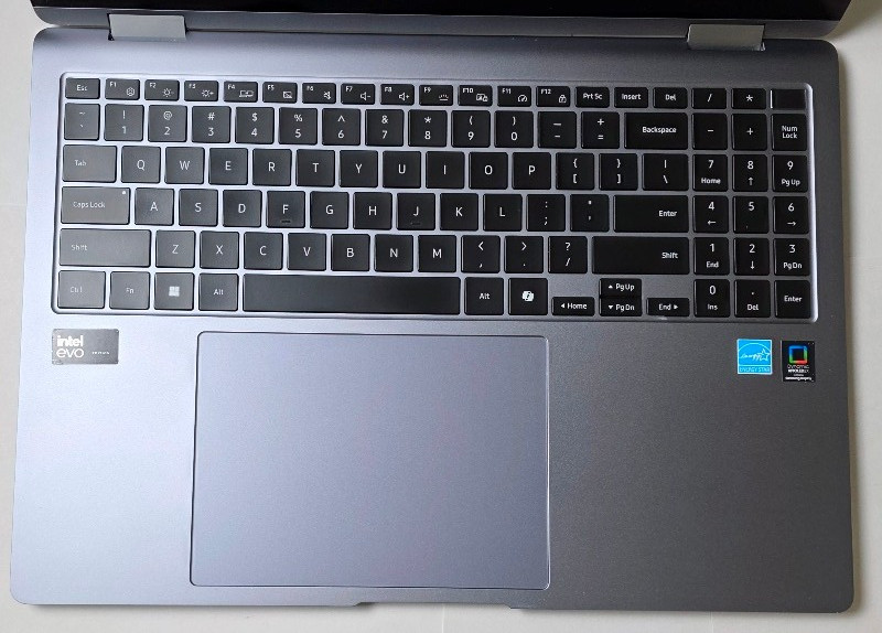 Samsung Galaxy Book4 Pro 360 2-in1 16″ Touch Intel Core Ultra 7 16GB RAM 1TB SSD