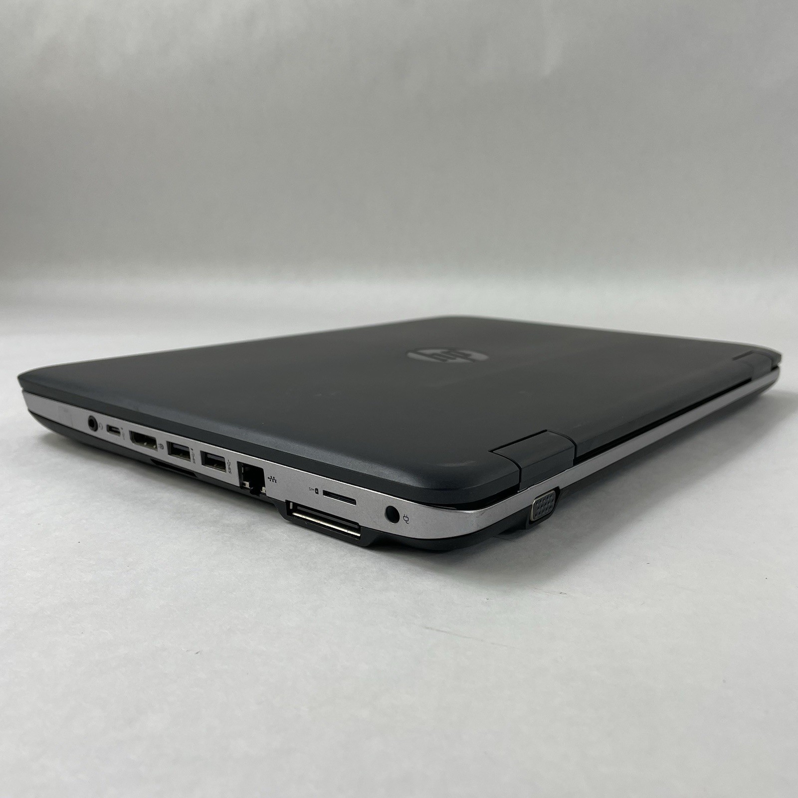 HP ProBook 640 G3 14″ i5-7200U 2.50 GHz 8 GB RAM No SSD/OS/AC