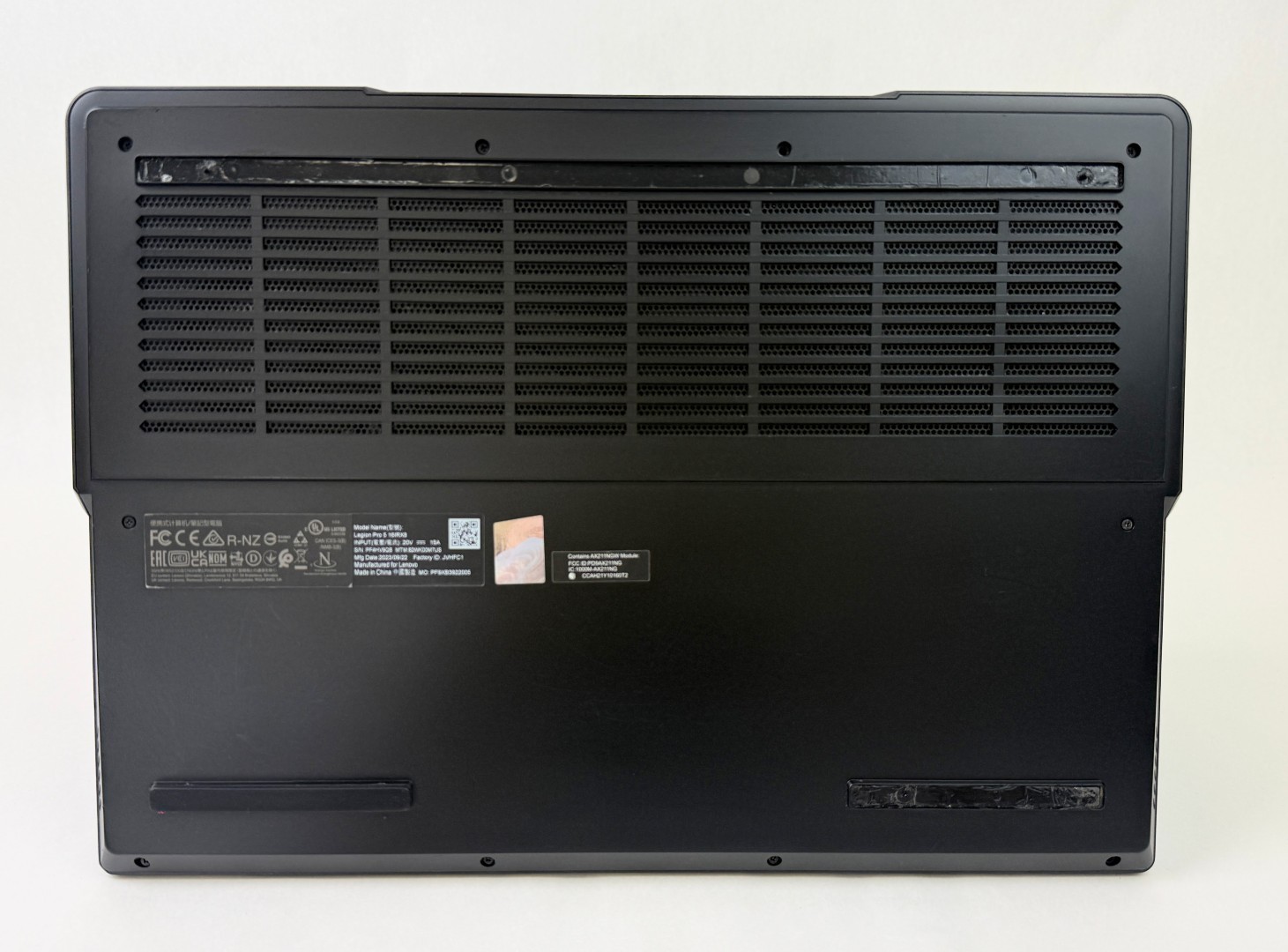 Lenovo Legion Pro 5 16IRX8 16″ i9-13900HX 32GB 1TB SSD RTX 4060 W11H – Read!