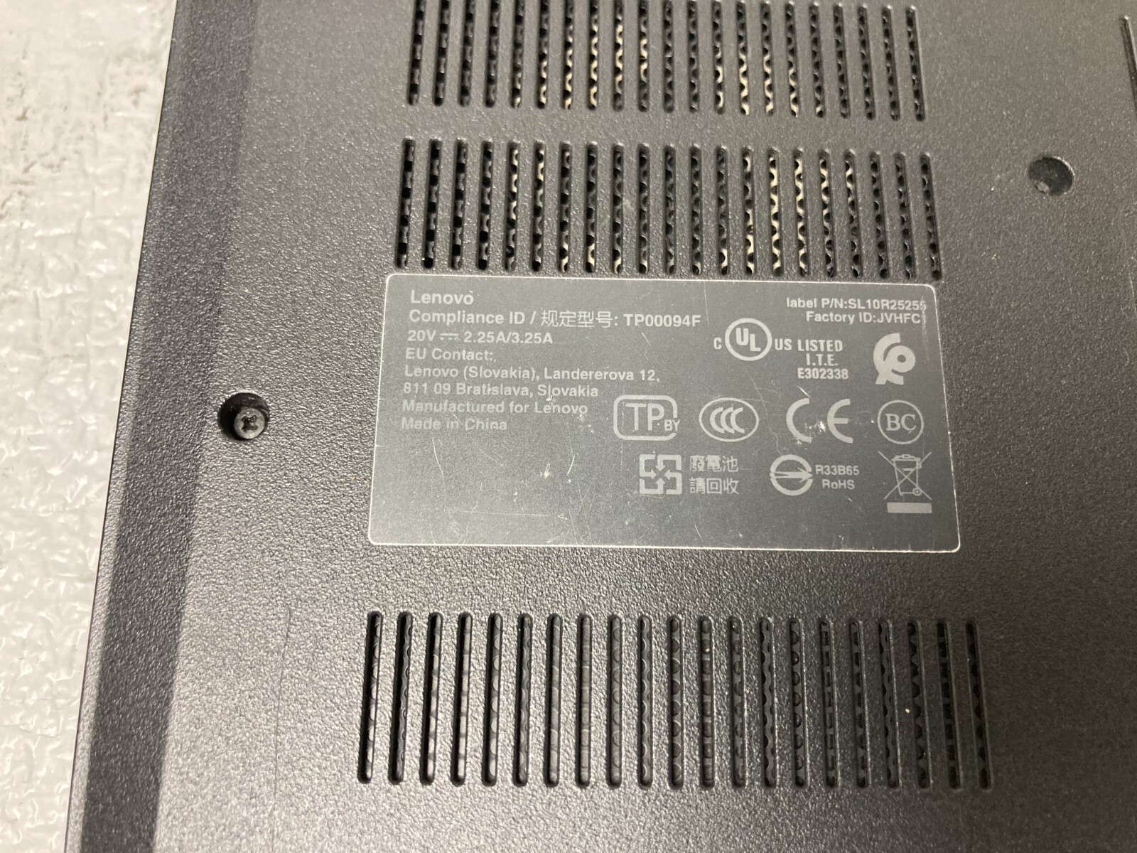 Lenovo Thinkpad E495 AMD Ryzen 5 3500U 8GB RAM NO SSD For Parts *READ
