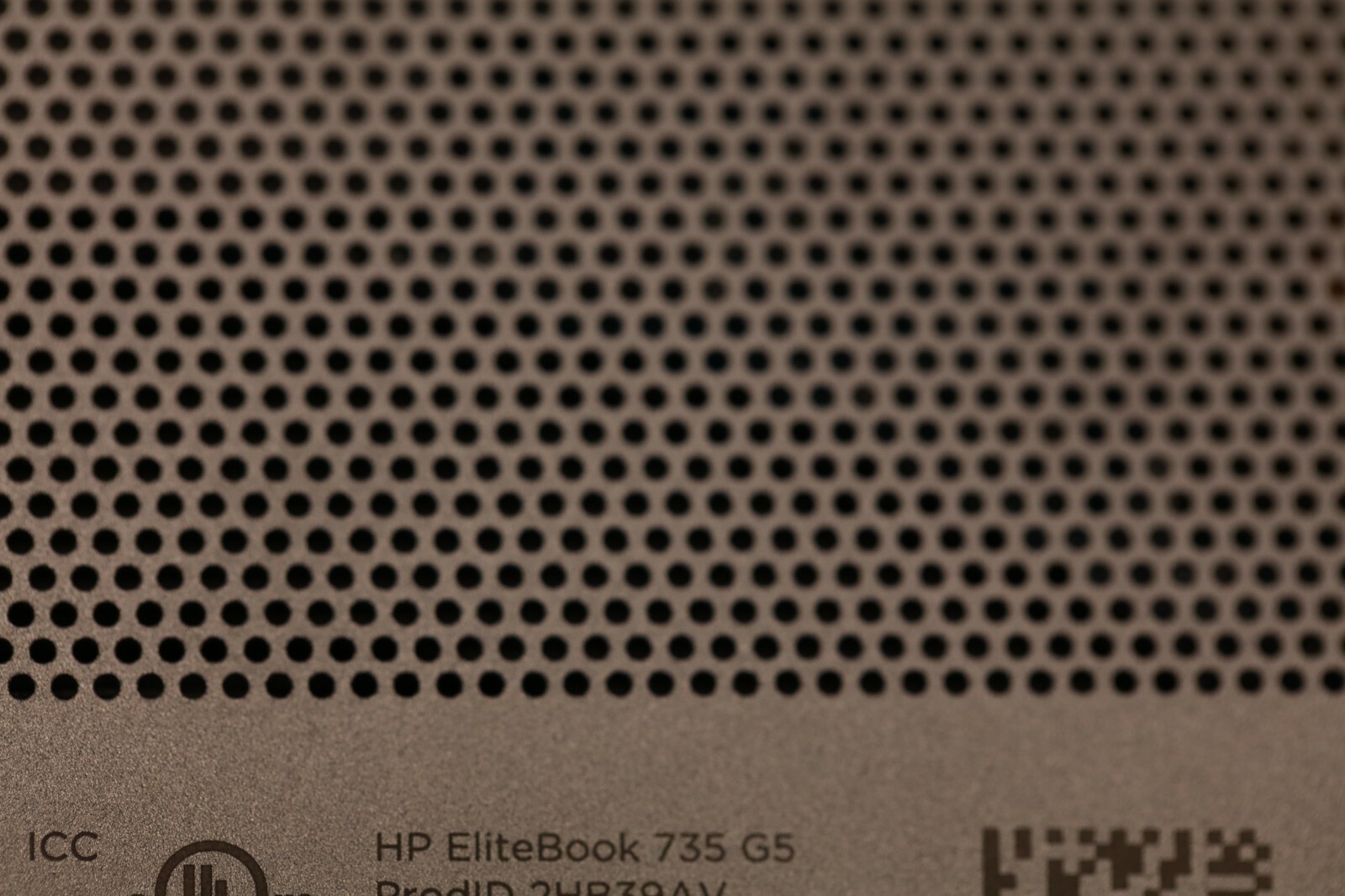 HP EliteBook 735 G5, 8GB RAM, For Parts, BIOS Lock, No SSD