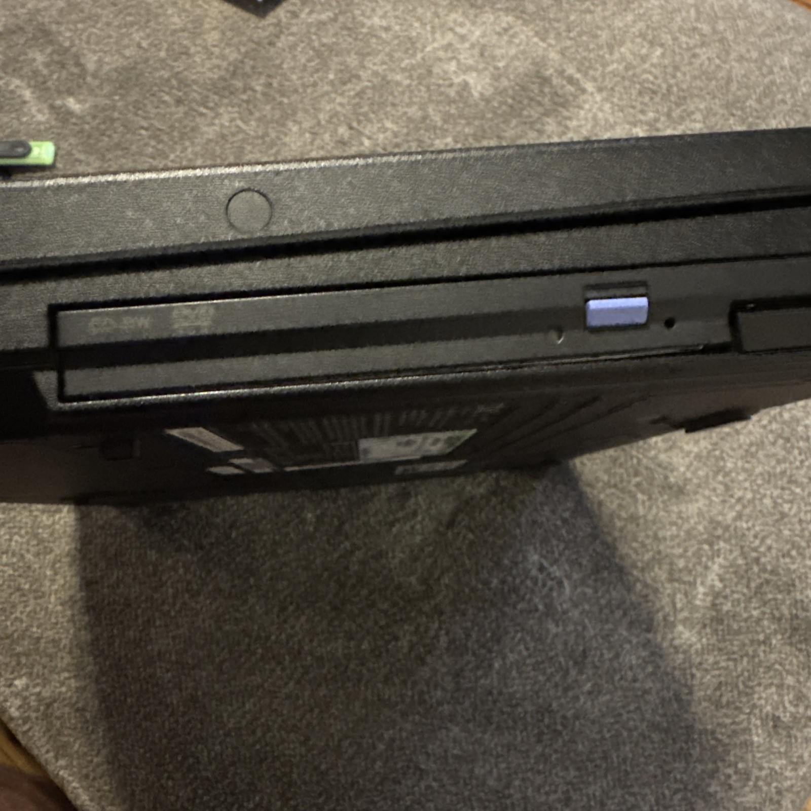 IBM ThinkPad R40 Laptop Windows XP, 15″ SXGA LCD, Works Great