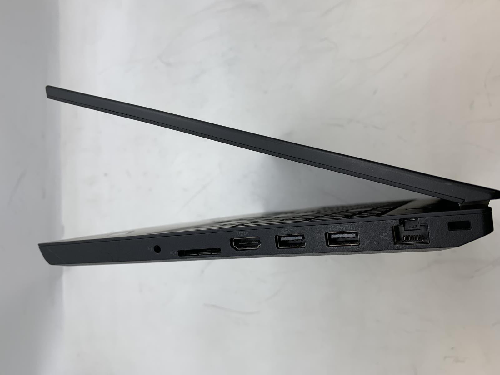 Lenovo Thinkpad P15v Gen 3 i7-12700H 512GB SSD 16GB DDR5 NVIDIA T600 W11P