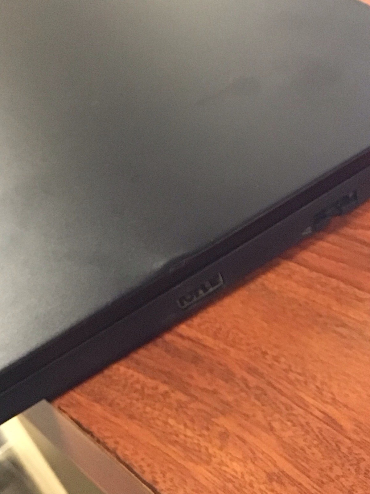 Lenovo ThinkPad E15 15.6″ Intel i5-10210U 8GB DDR4 256GB NVMe Windows 11 Pro