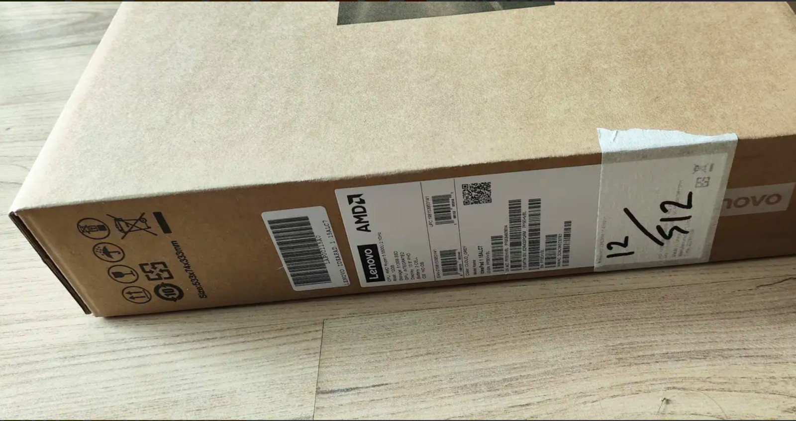 Lenovo ideapad 1 15alc7 amd ryzen 5 5500u RAM 12gb Storage: 512gb ssd