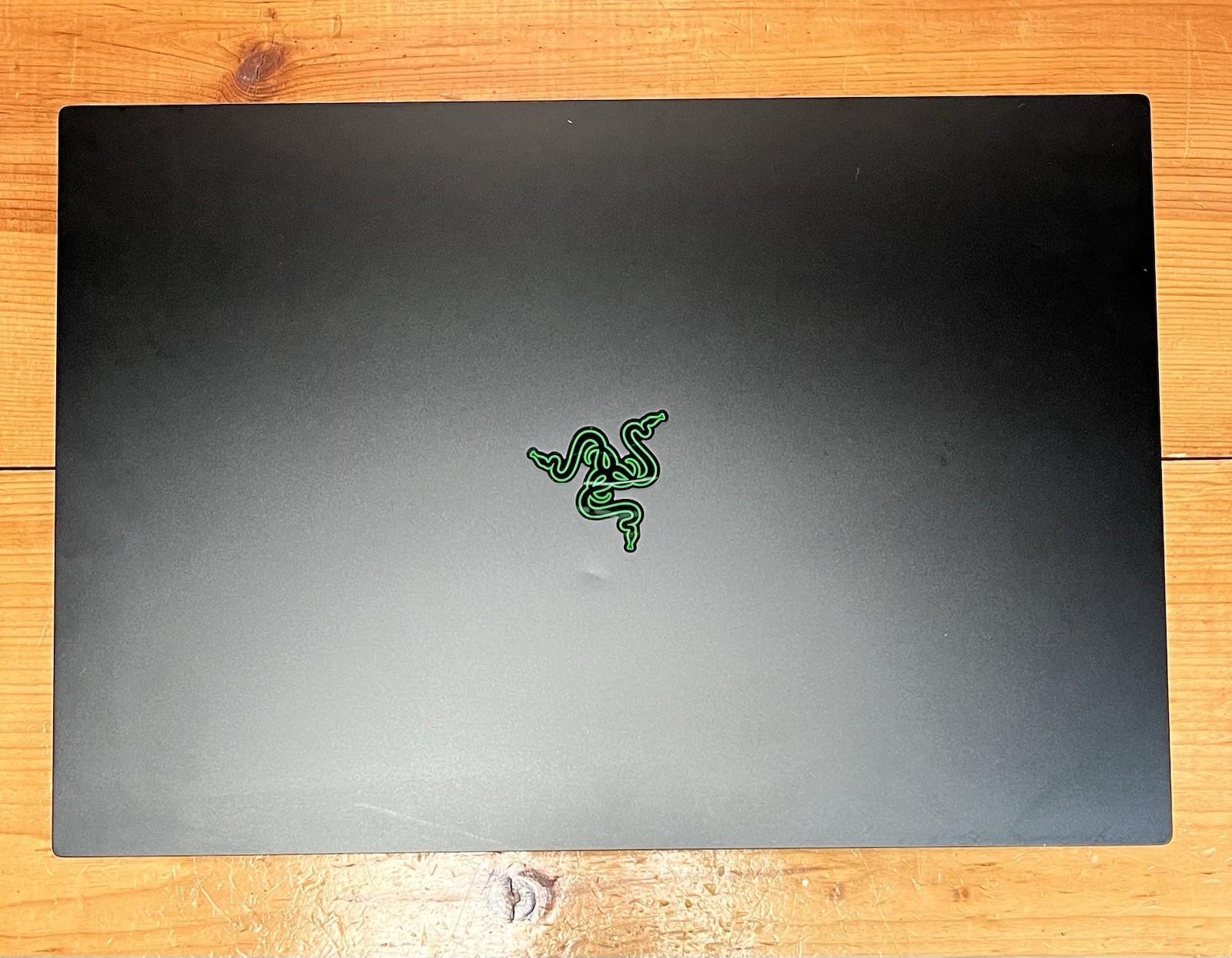 Razer Blade 18 RZ09-0484 18″ i9-13950HX 2.2GHz 16GB RAM 1TB SSD GeForce RTX 4060