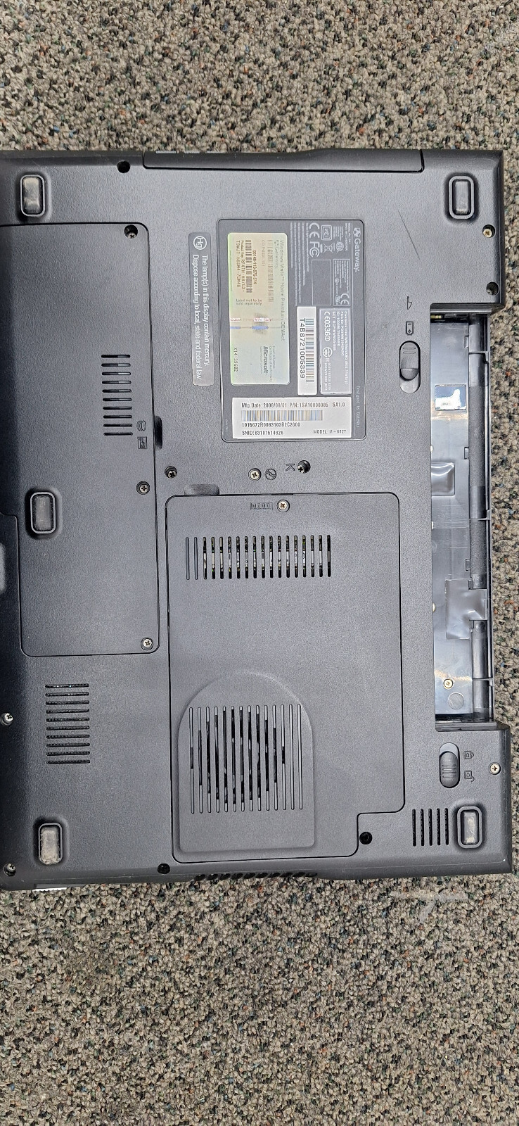 GATEWAY SA1 15.4″ Laptop INTEL CENTRINO CPU *READ DESCRIPTION*