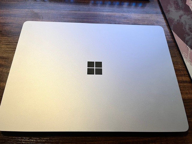 Microsoft – Surface Laptop – Copilot+ PC – 13.8″ Touch-Screen – Snapdragon XPlus