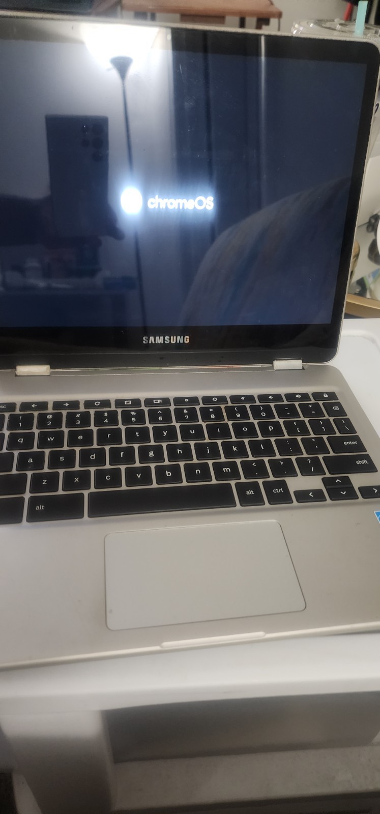Samsung XE513C24-K01 Chromebook 12.3″ 2 in 1 4G 32G Silver Keyboard Mulfunction