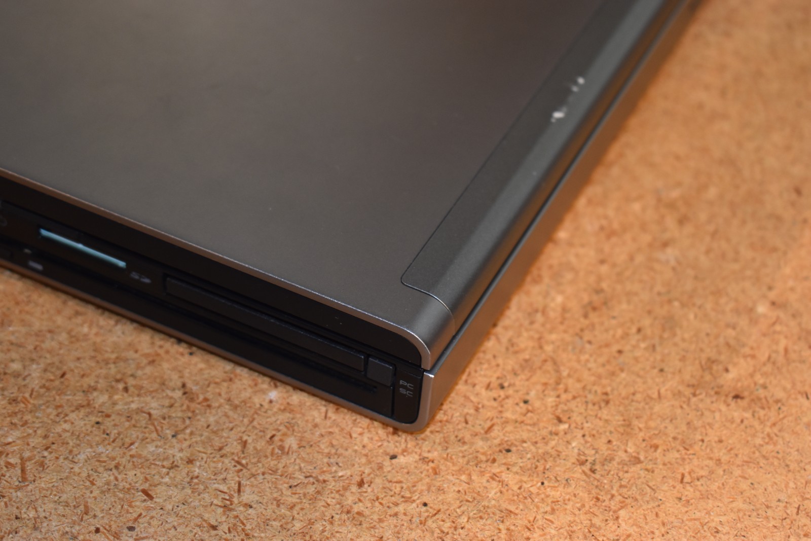 Dell Precision M6400 17″ Windows XP Quad Q9300 1TB NVidia 3700M 1920×1200 WUXGA
