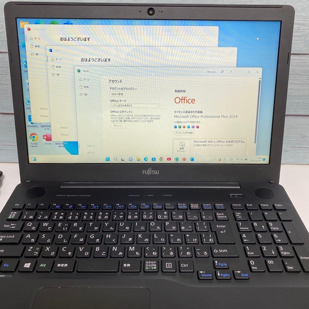 FUJITSU LIFEBOOK Laptop Windows 11 Pro 64 bit RYZEN 3 SSD 128GB Black Used Japan
