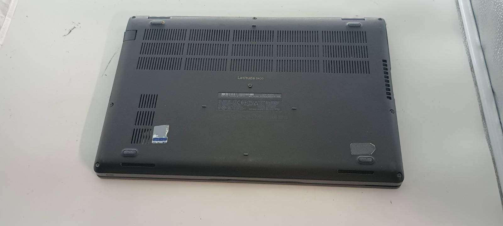 5183218 Latitude5400 w/charger.i7-8665U vPro .16GB.256GB NVMe.14″FHD.W11 Pro