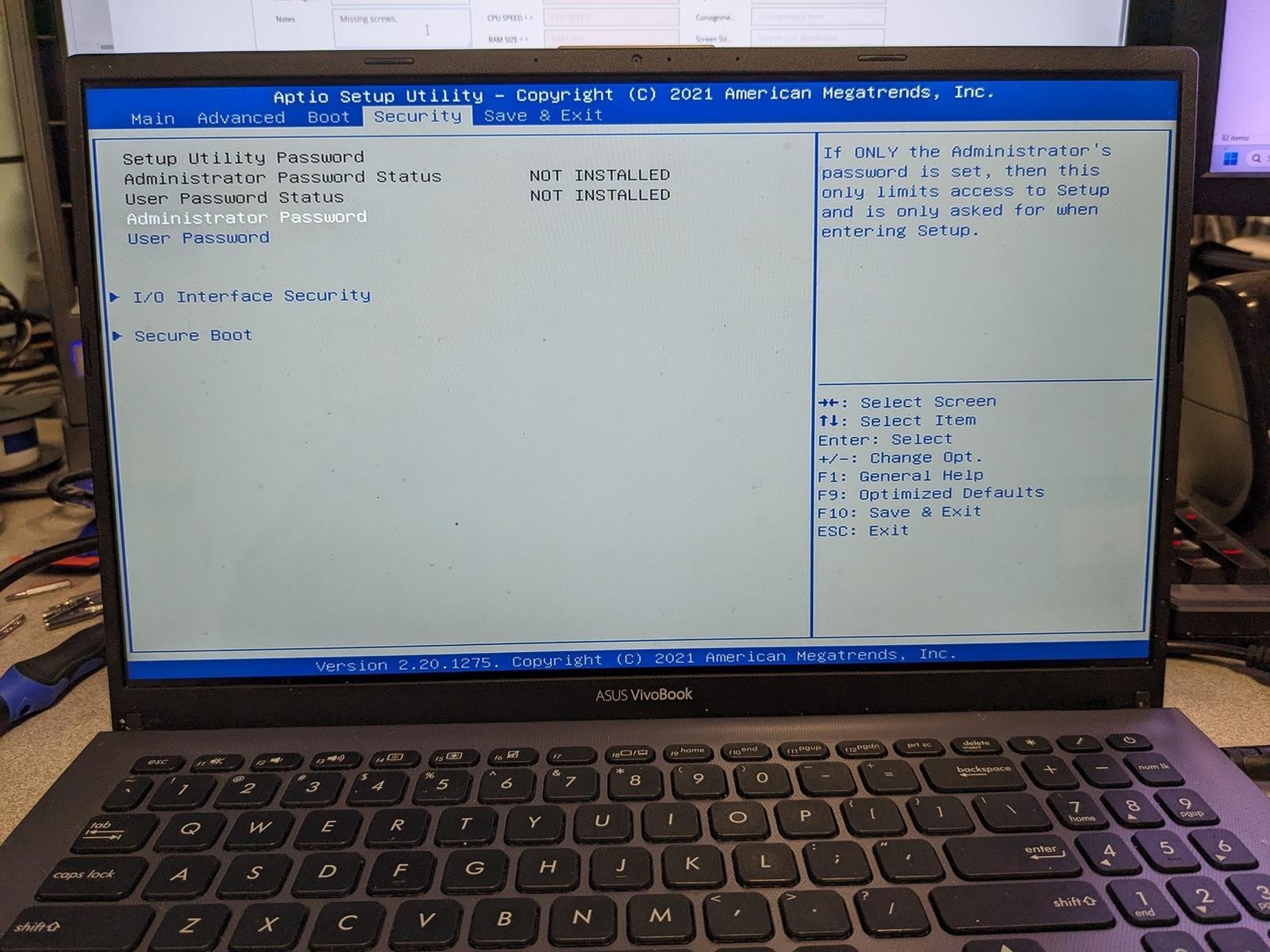 ASUS VIVOBOOK F512J i3-1005G1 @ 1.20 GHz, 12GB RAM, NO HDD/OS