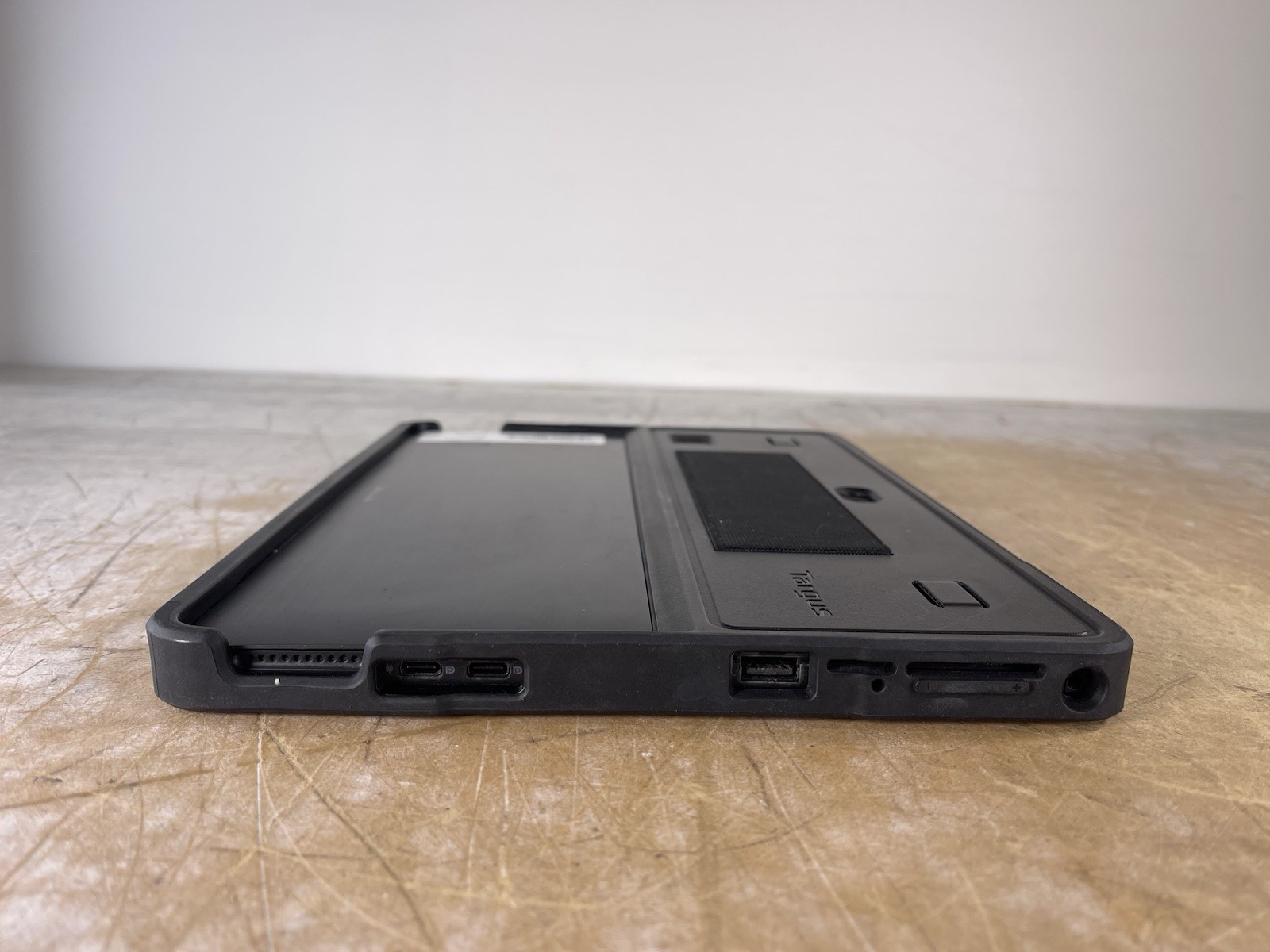 DELL LATITUDE 5285 I5-7300U @ 2.6GHz, 8GB RAM, NO HDD/OS