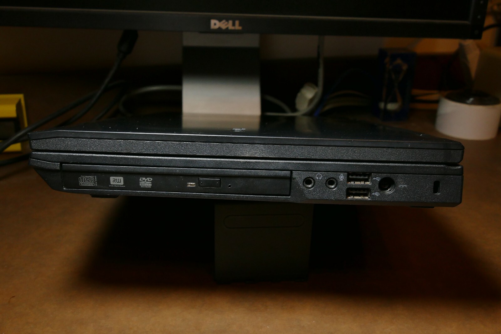 DELL Latitude E5400 2.53GHz, 4GB, 750GB HD, Blue Tooth