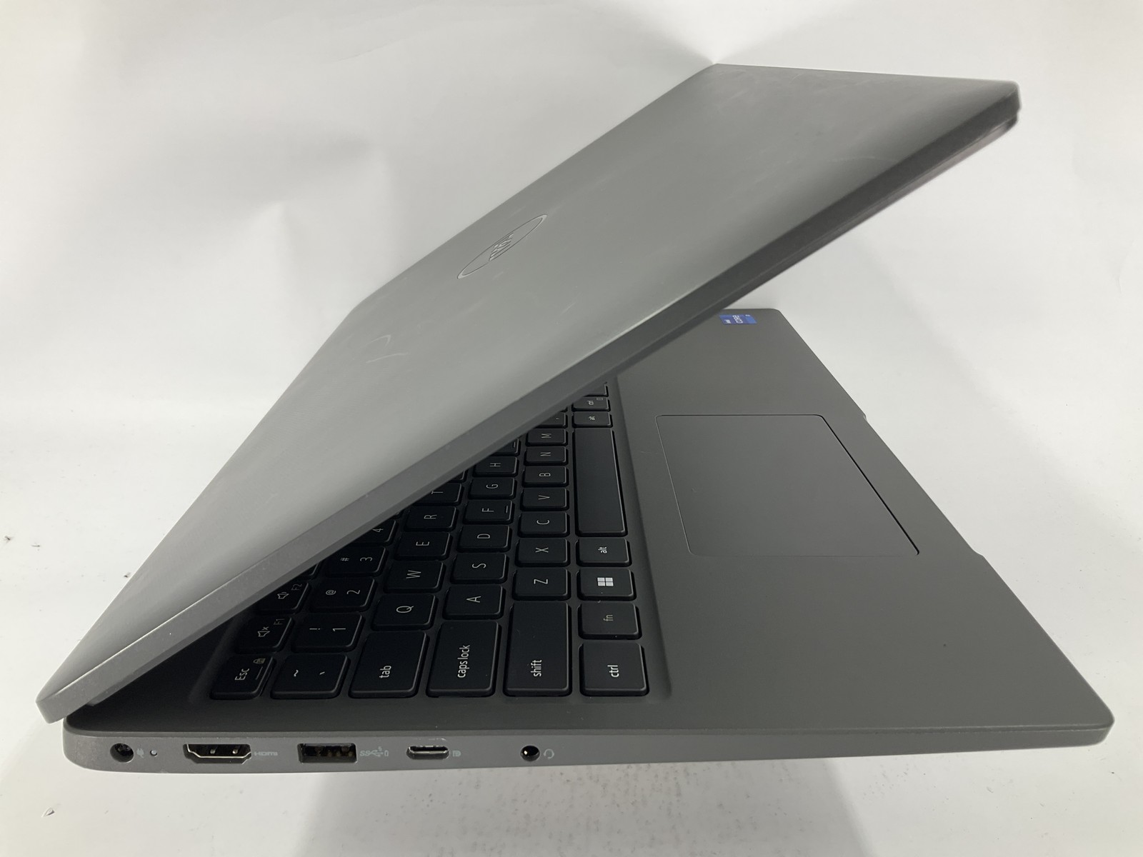 Dell Latitude 3540 15.6″ Touch Core i7-1355U 512GB 16GB B Win 11 Pro