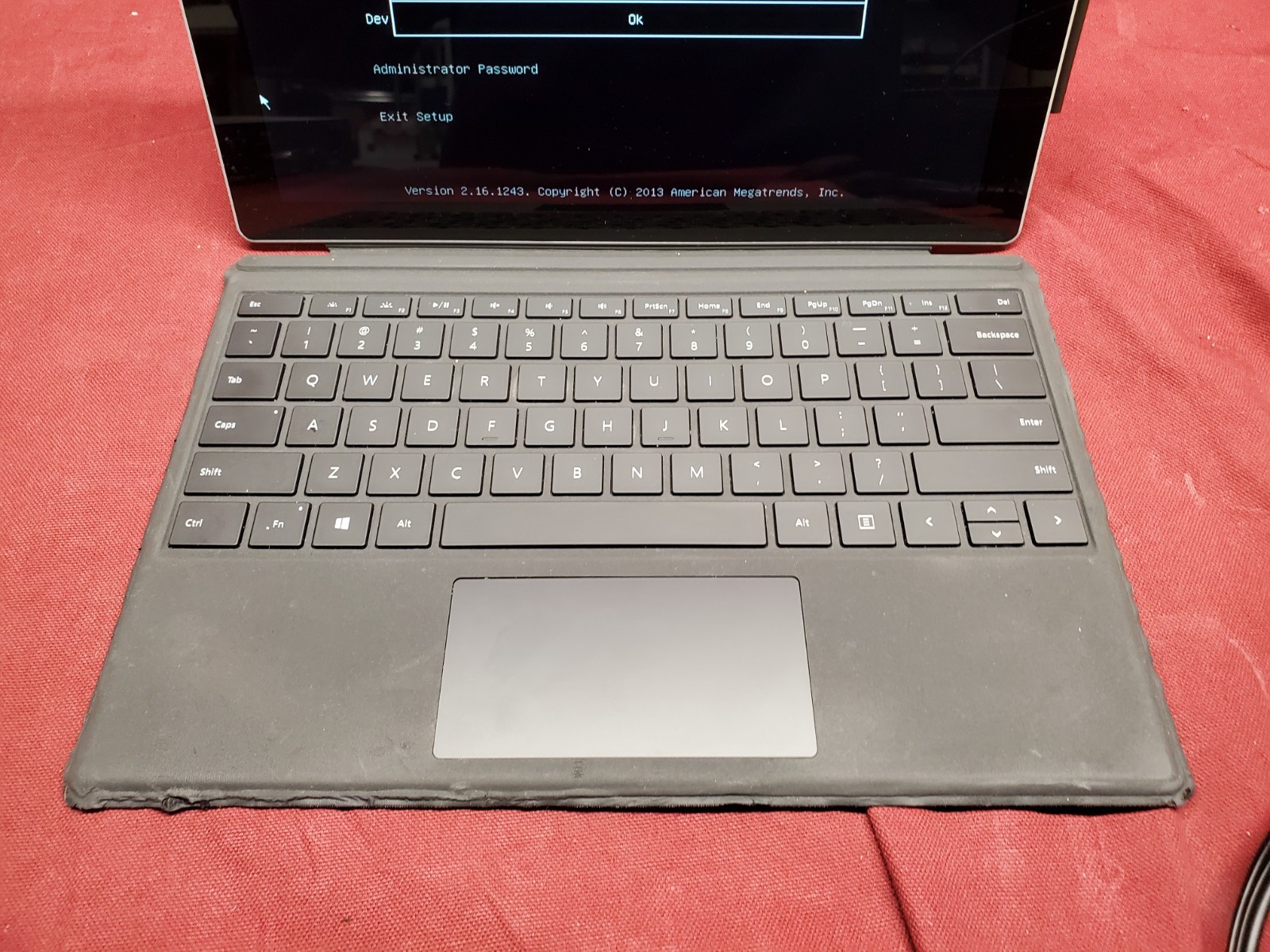Microsoft Surface Pro 3 i7 4650U 1.70GHz/ 8GB / 256GB SSD #2928