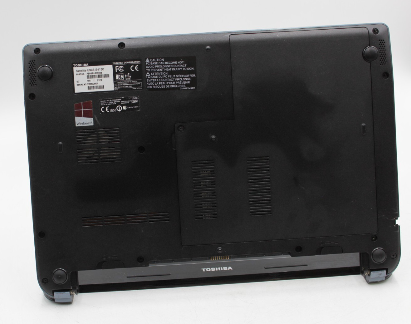 Toshiba Satellite U945 14in 32 GB SSD and 500 GB HD 4 GB RAM i3-3227U No OS