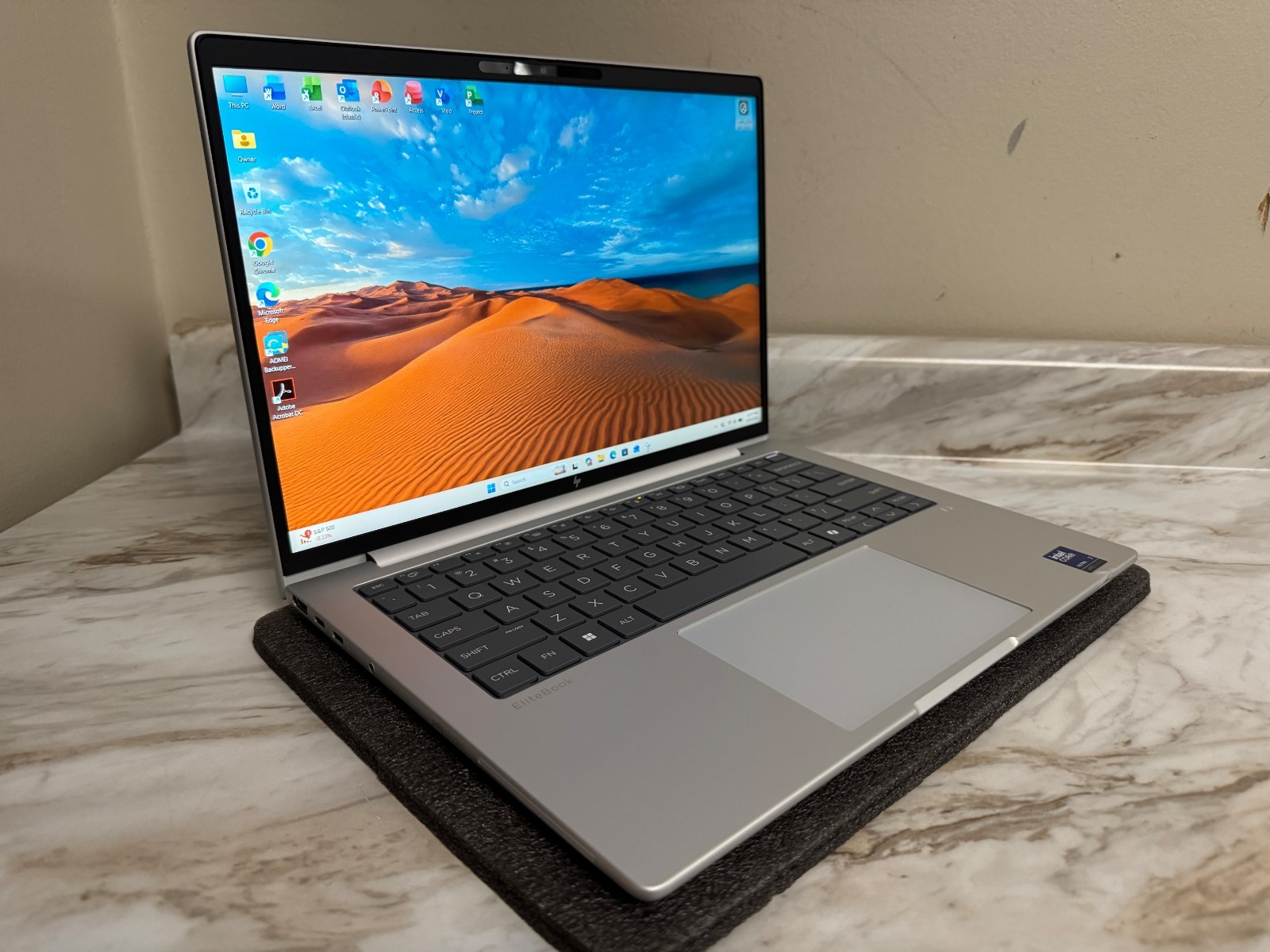 HP EliteBook 8 G1i 14 AI Touch Laptop Ultra 7 268V 32GB DDR5 1TB SSD W11 Wtty