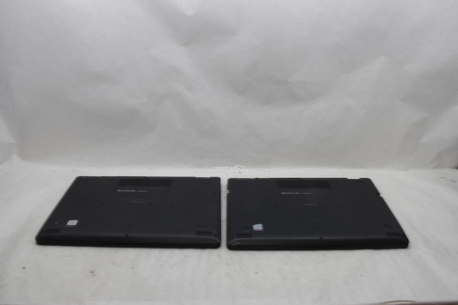 Lot of 2 Dell Latitude 3490 14″ Laptops i5-8250U No RAM NO SSDS AS-IS