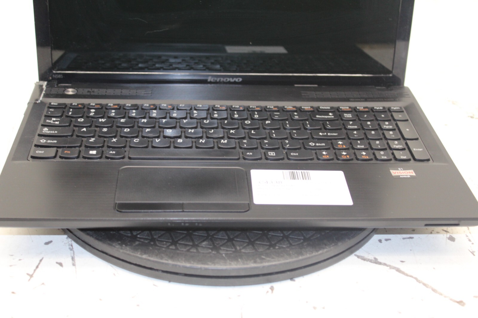 Lenovo IdeaPad N585 Laptop AMD E1-1200 4GB Ram No HDD or Battery
